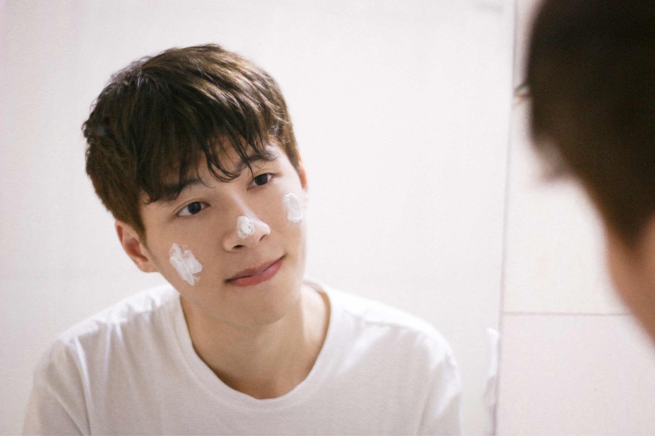 小说：她抚养一对萌宝，工作累病，前夫提出复婚，总裁争宠求娶