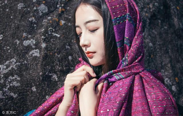 小说:本来就玩的少,赛道上很多道具又没吃到,所以他输了不少钱