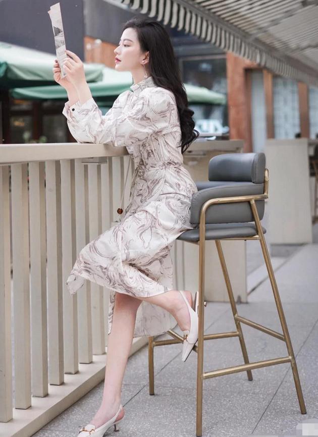 身高不足160女生穿靴子,身高不到160的女生穿搭