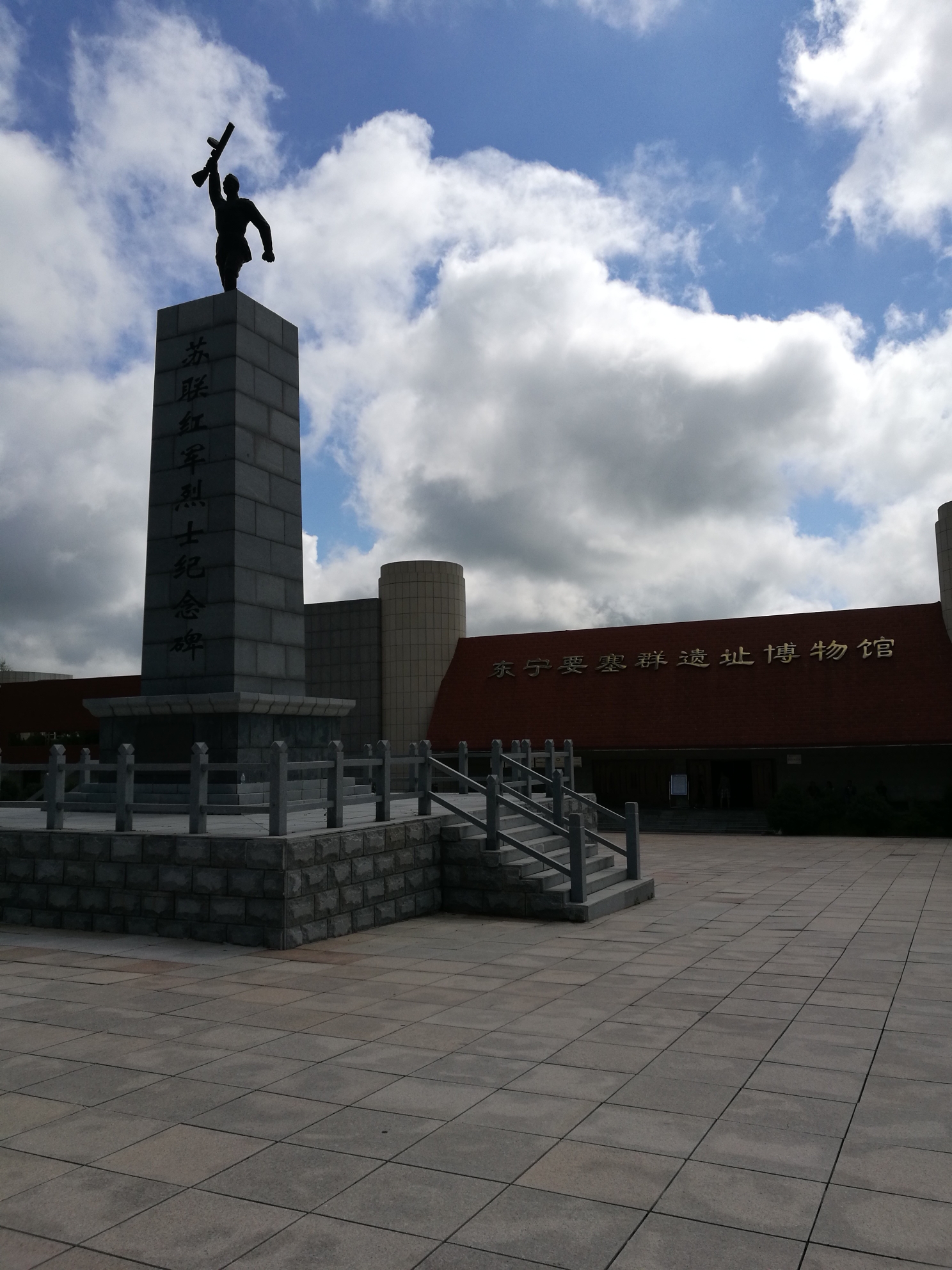 日本战败士兵藏身小岛,1945年战争日本最恐怖部队