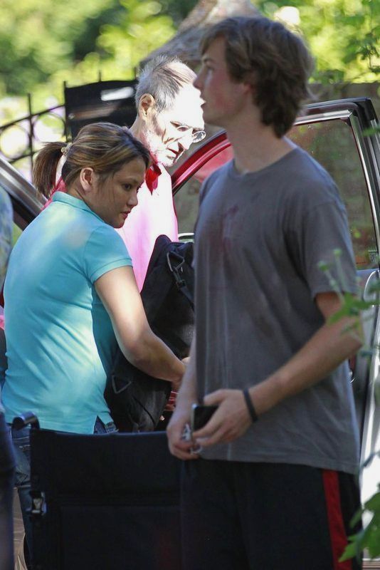 乔布斯得癌症后多久死的,乔布斯从查出患癌到死亡几年