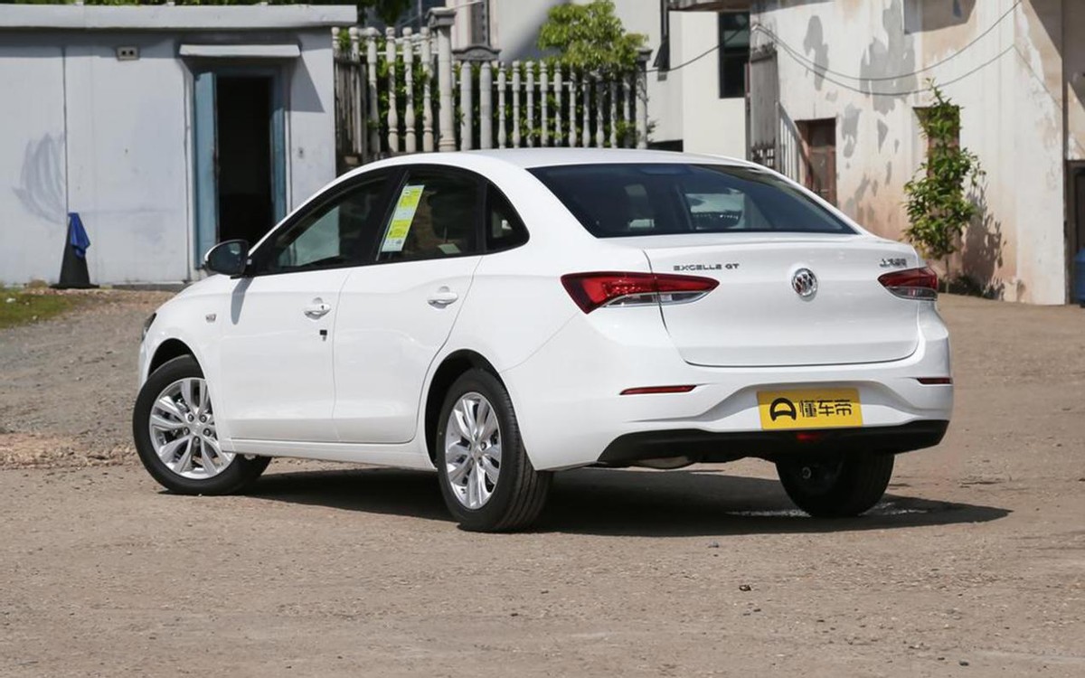 轩逸2020款和卡罗拉2020款哪个好,卡罗拉价格与轩逸比哪个值得买