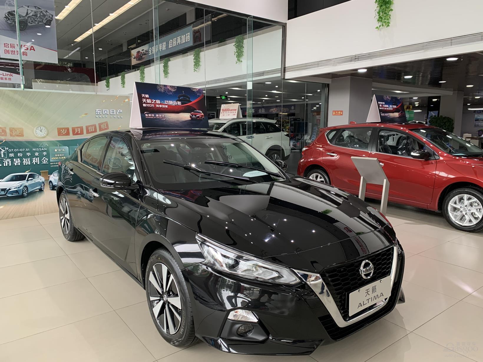 车购税减半政策实施“满月”：看车人明显增多，豪华车优惠近10万