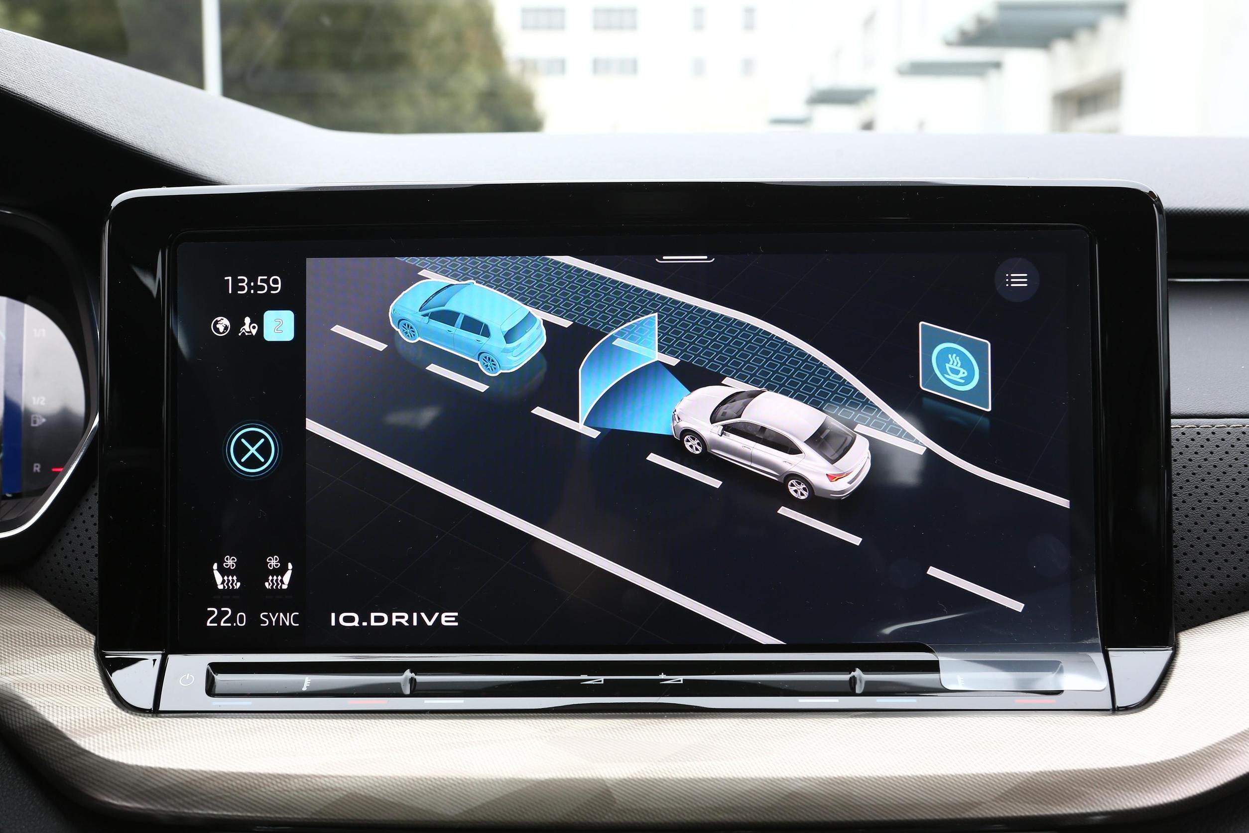 试驾斯柯达新款明锐,进口全新斯柯达明锐试驾