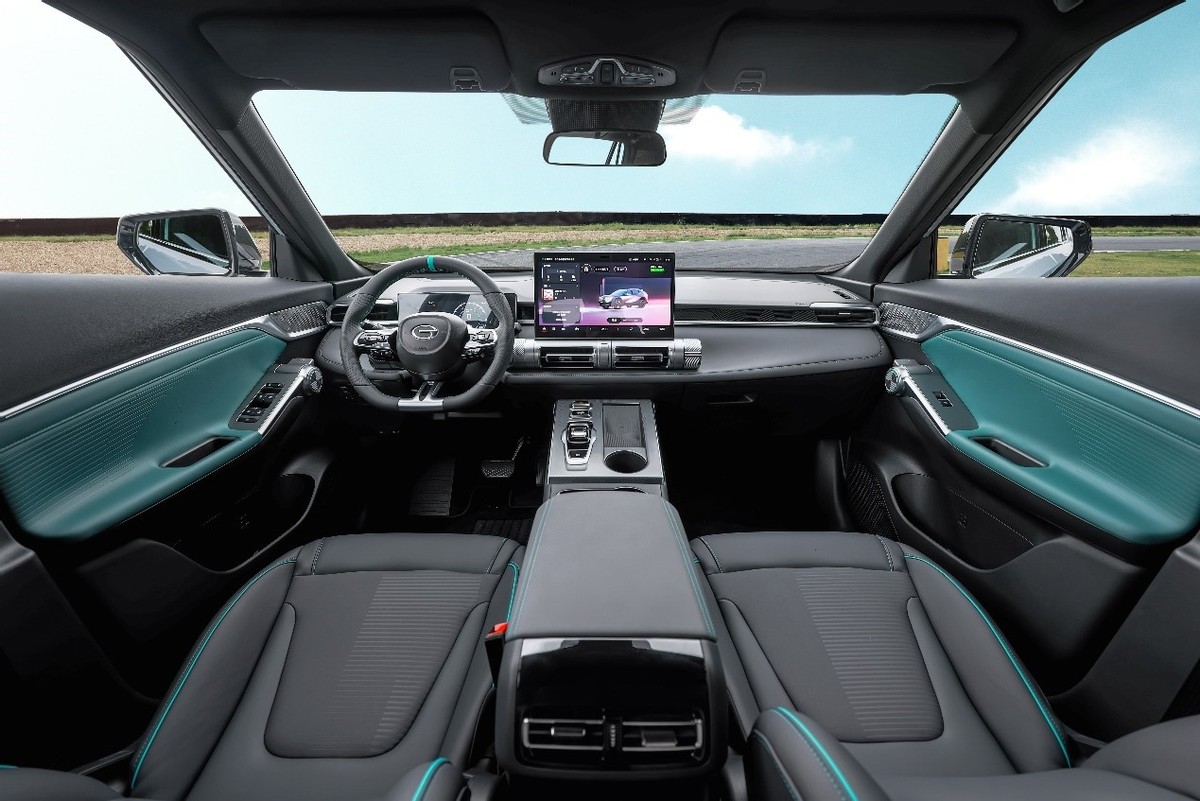 传祺影酷混合动力suv最新优惠,山海皆可平试驾广汽传祺影酷1.5t