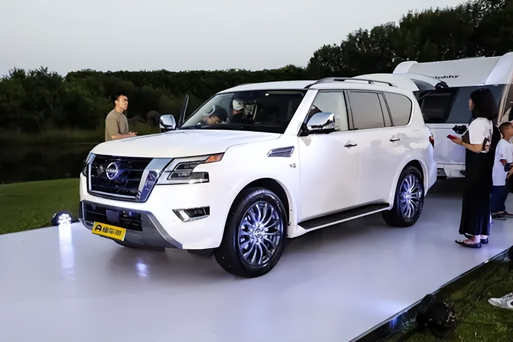 全新途乐实车曝光,2020款途乐5.6五座最顶配