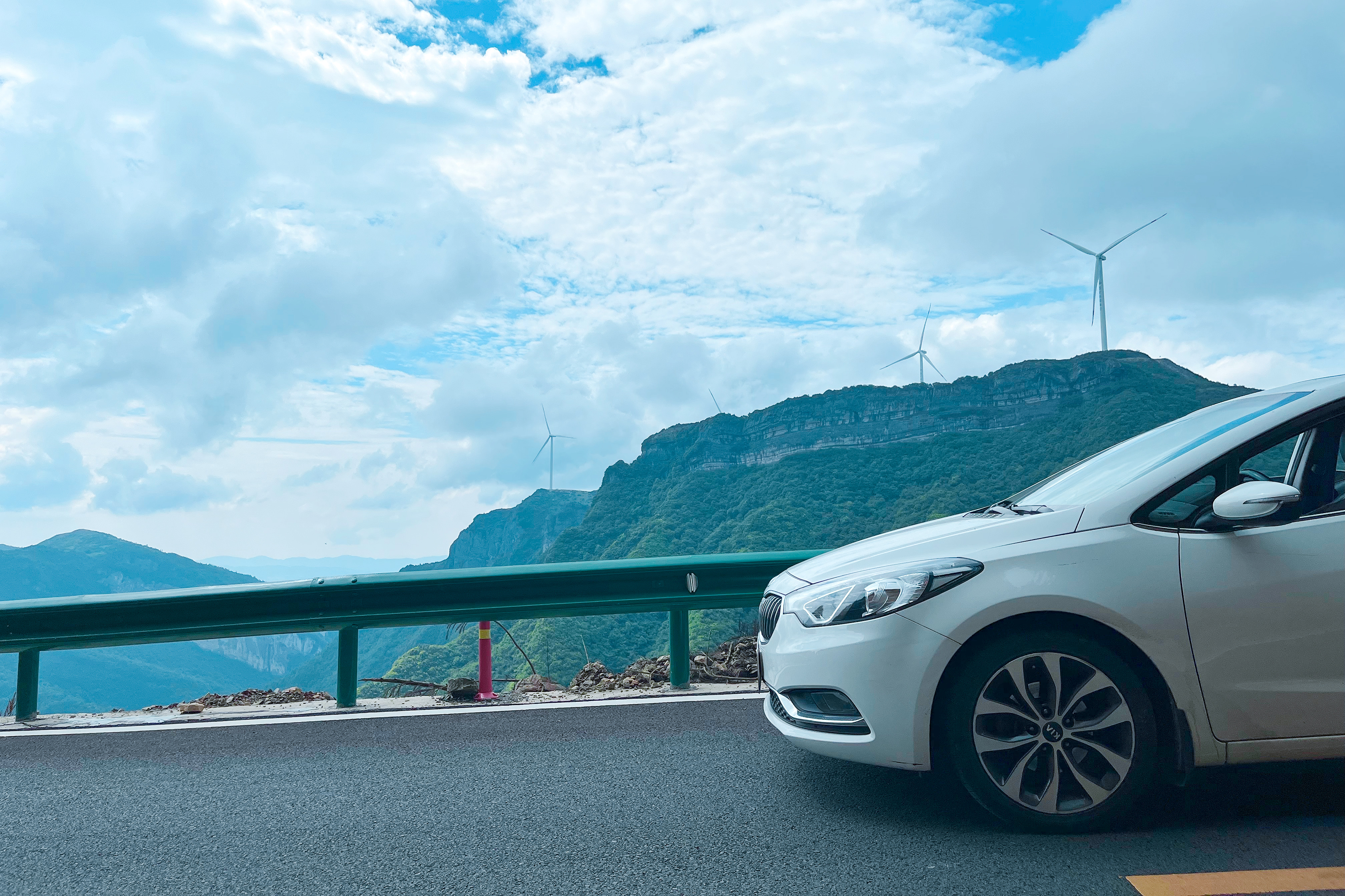 起亚k31.4t,k3起亚2021款