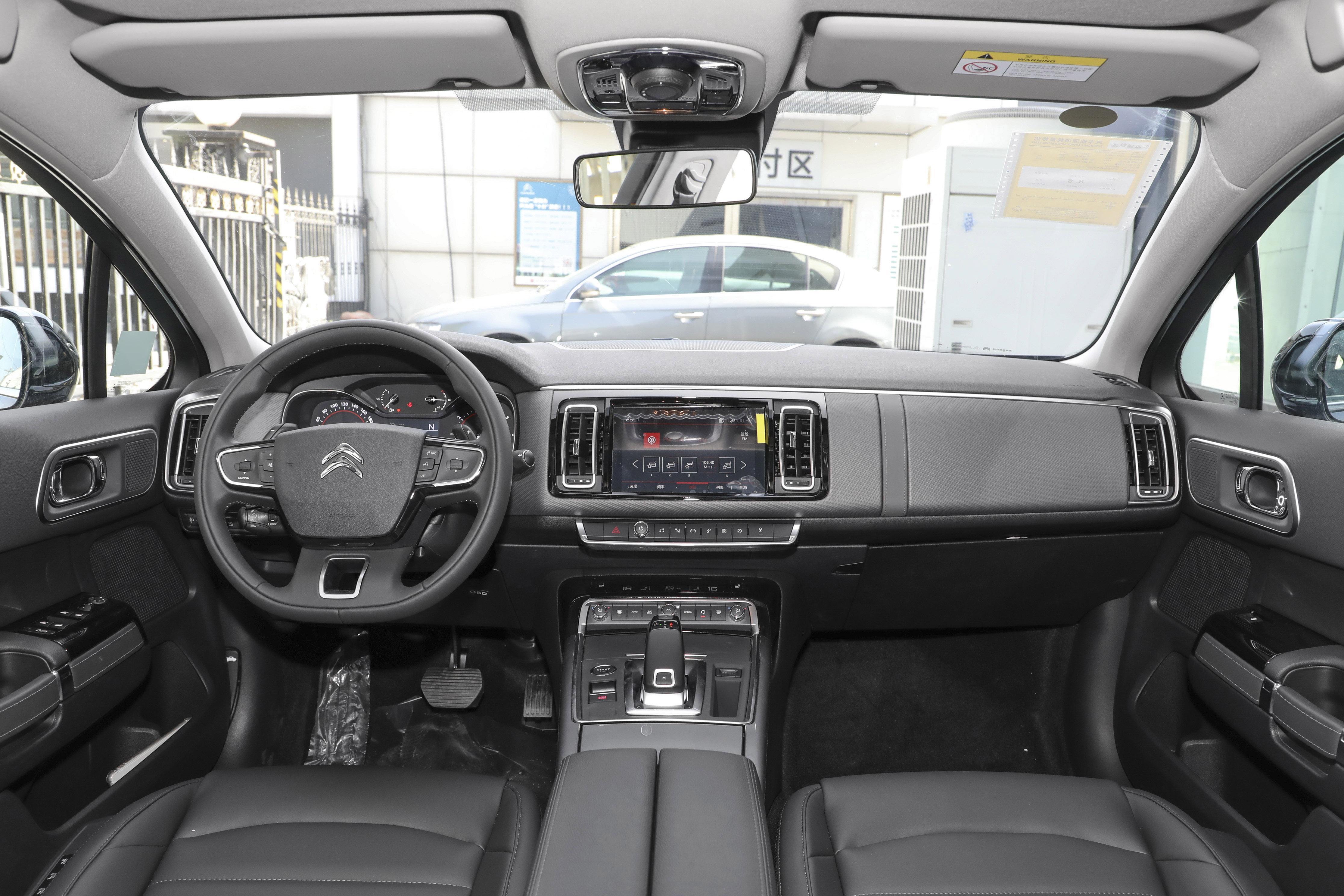 公务员低调点买什么车,新入职公务员适合开什么车低调