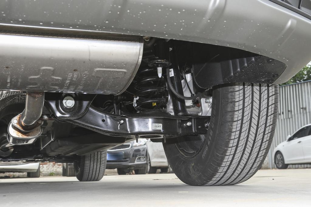 悦家生活，必备良车沐飒MUFASA为何是燃油车中的必选项？