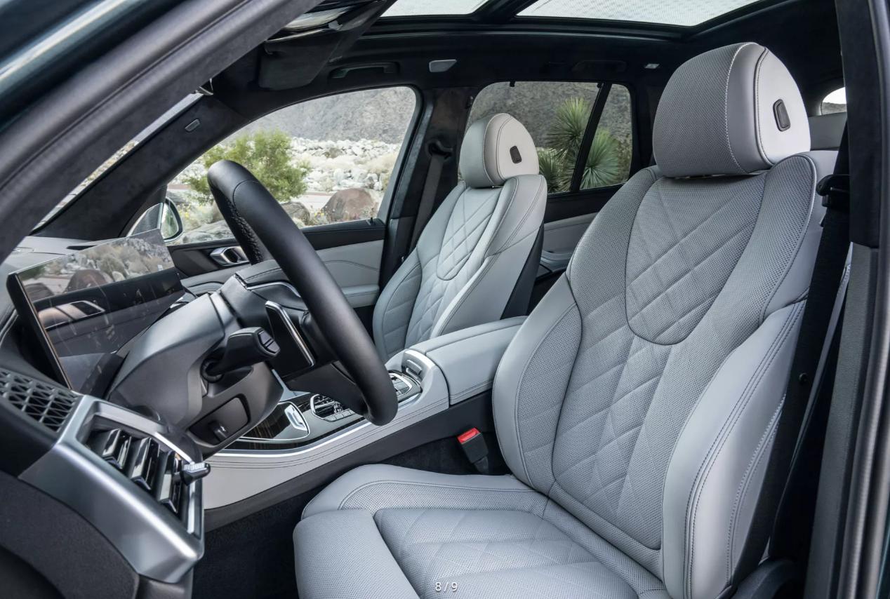 宝马x5是双联屏好看还是老款好看,国产宝马x5双联屏