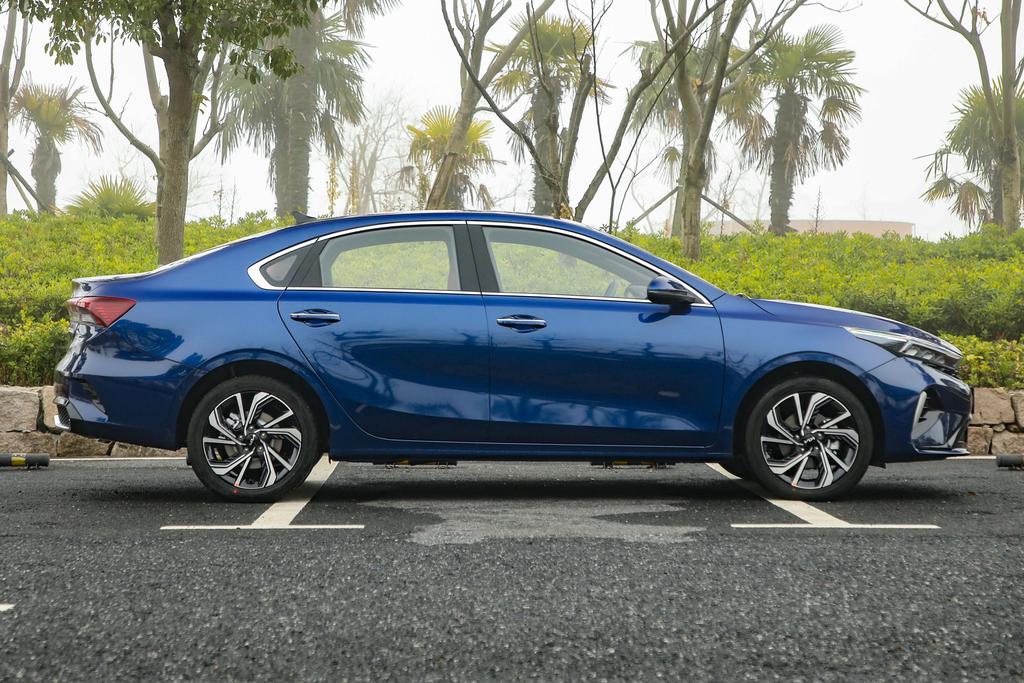 起亚k3插电混动不充电真实油耗,16款起亚k3油耗车主真实油耗