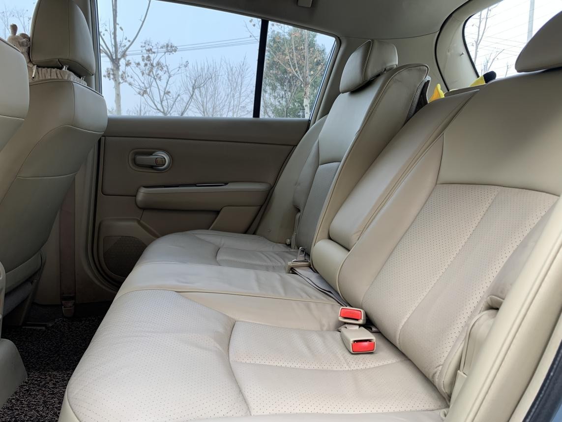 日产骐达喷火,两广日产骐达