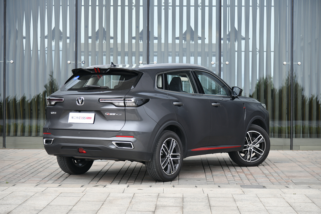 长安cs75plus与cs55plus静音效果,荣威rx5plus长安cs55plus哪个好