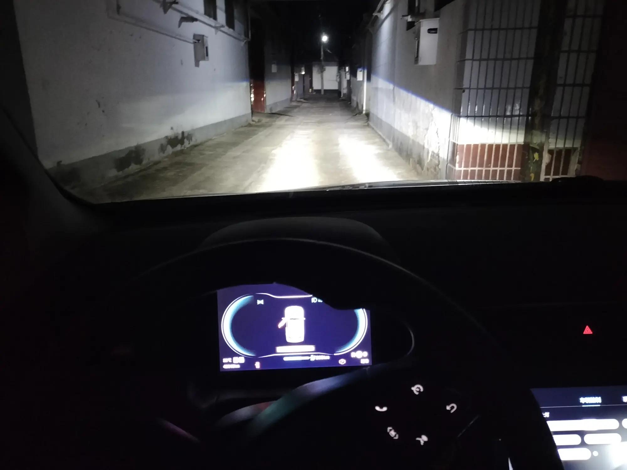 零跑t03车灯咋自己安装,零跑t03换车灯教程