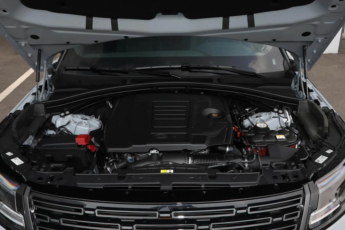 路虎揽胜颜值最高的是哪一款,2020款路虎揽胜星脉p250se版2.0t