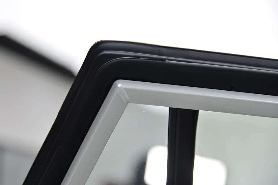 丰田rav4不喷油不点火,丰田rav4不开空调空调能开风扇吗