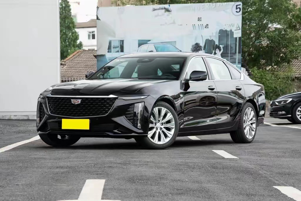 全新凯迪拉克ct6配红色内饰好看,凯迪拉克新款ct6上市霸气视频