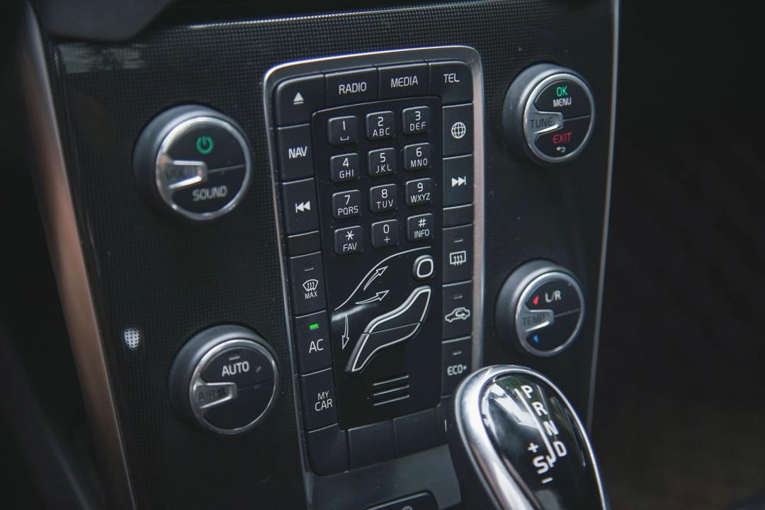 好看又好开的xc40,好看好开的小轿车