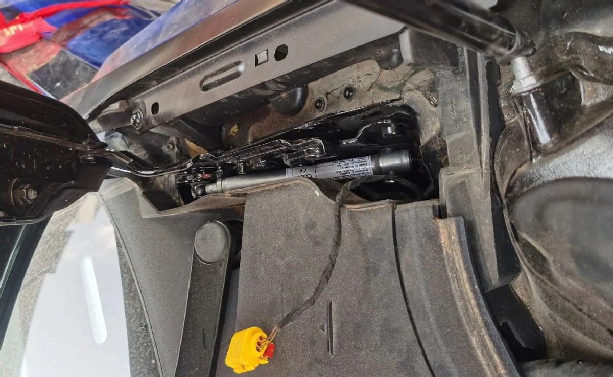 宝马x3和奥迪q5相撞,宝马x3与q5l故障