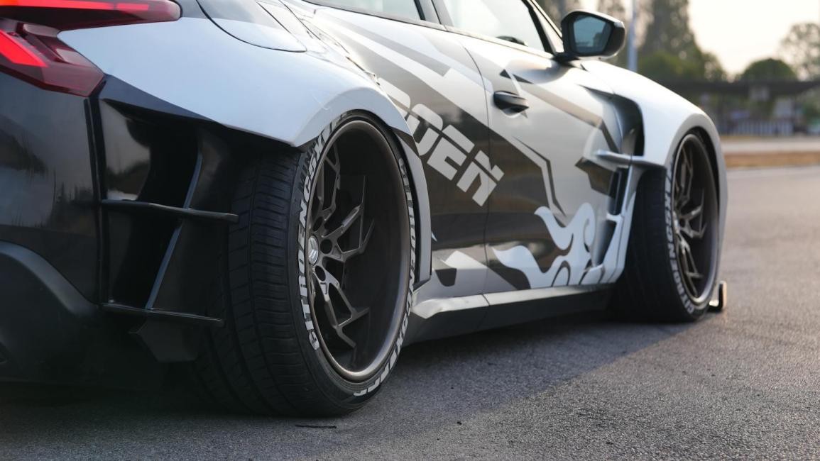 宽体低趴能上路吗,凡尔赛c5x改装悬架的感受