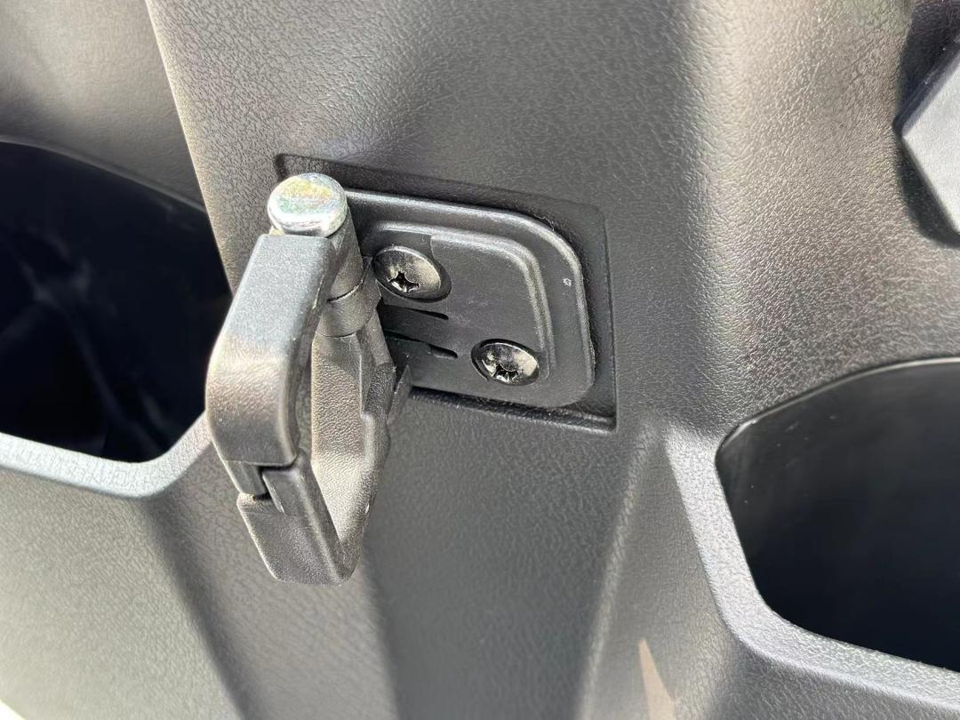 轻骑铃木uy125百年纪念款护杠,轻骑铃木uy125最新款多少钱