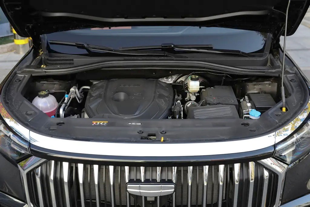 吉利豪越l2024款旗舰版落地价,吉利豪越l2024款落地价团购