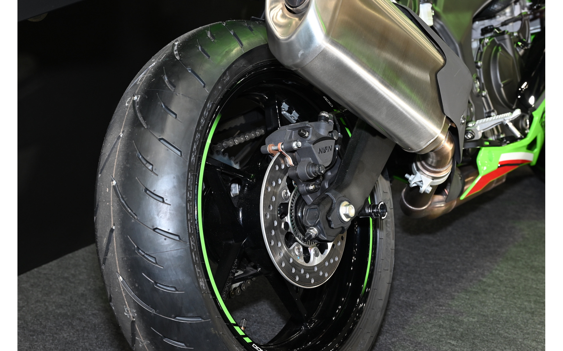 川崎新款zx-4rr,川崎巅峰之作