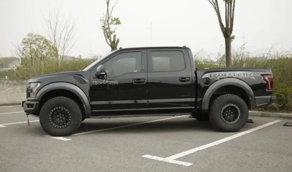 全新福特f-150猛禽将正式引进国内,百车全说b级车