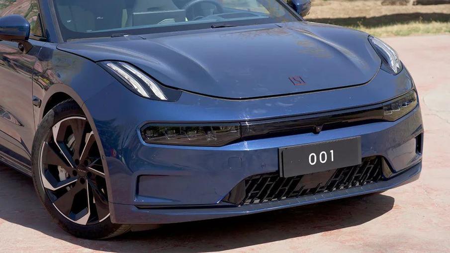 讲真，2023款极氪001的这波操作，小编都忍不住怦然心动了！