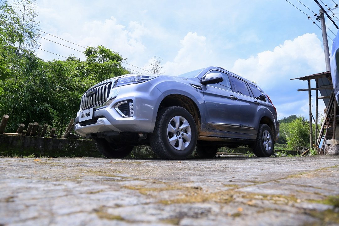 2022款哈弗h9三把锁是标配么,2.0t+8at的2系