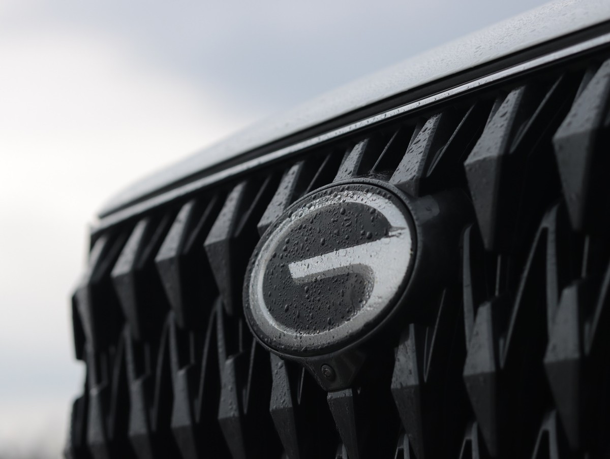 全新第二代gs8够霸气的,第二代gs8六座好还是七座好