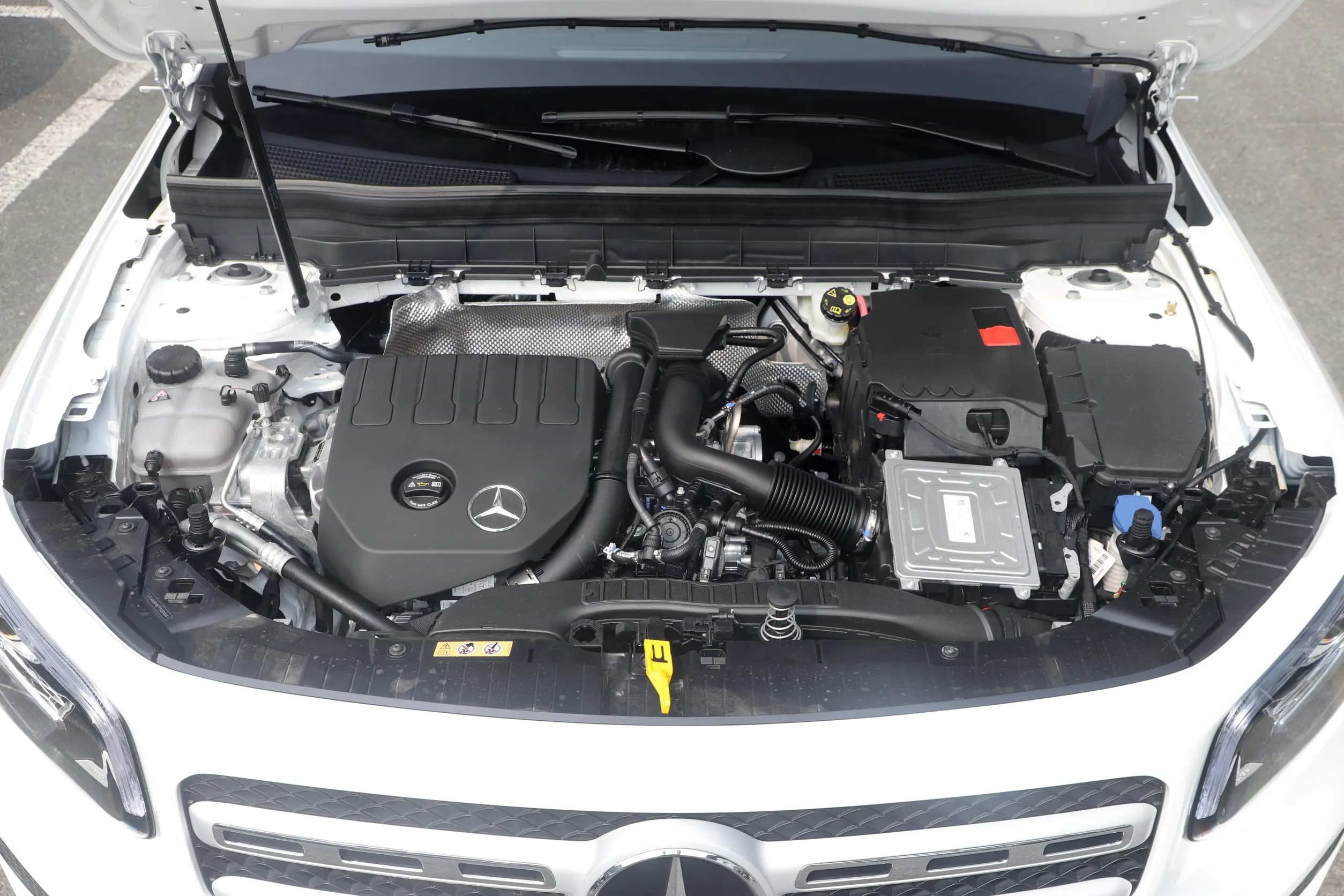 奔驰glb200动力深度评测最新,奔驰glb200车型介绍