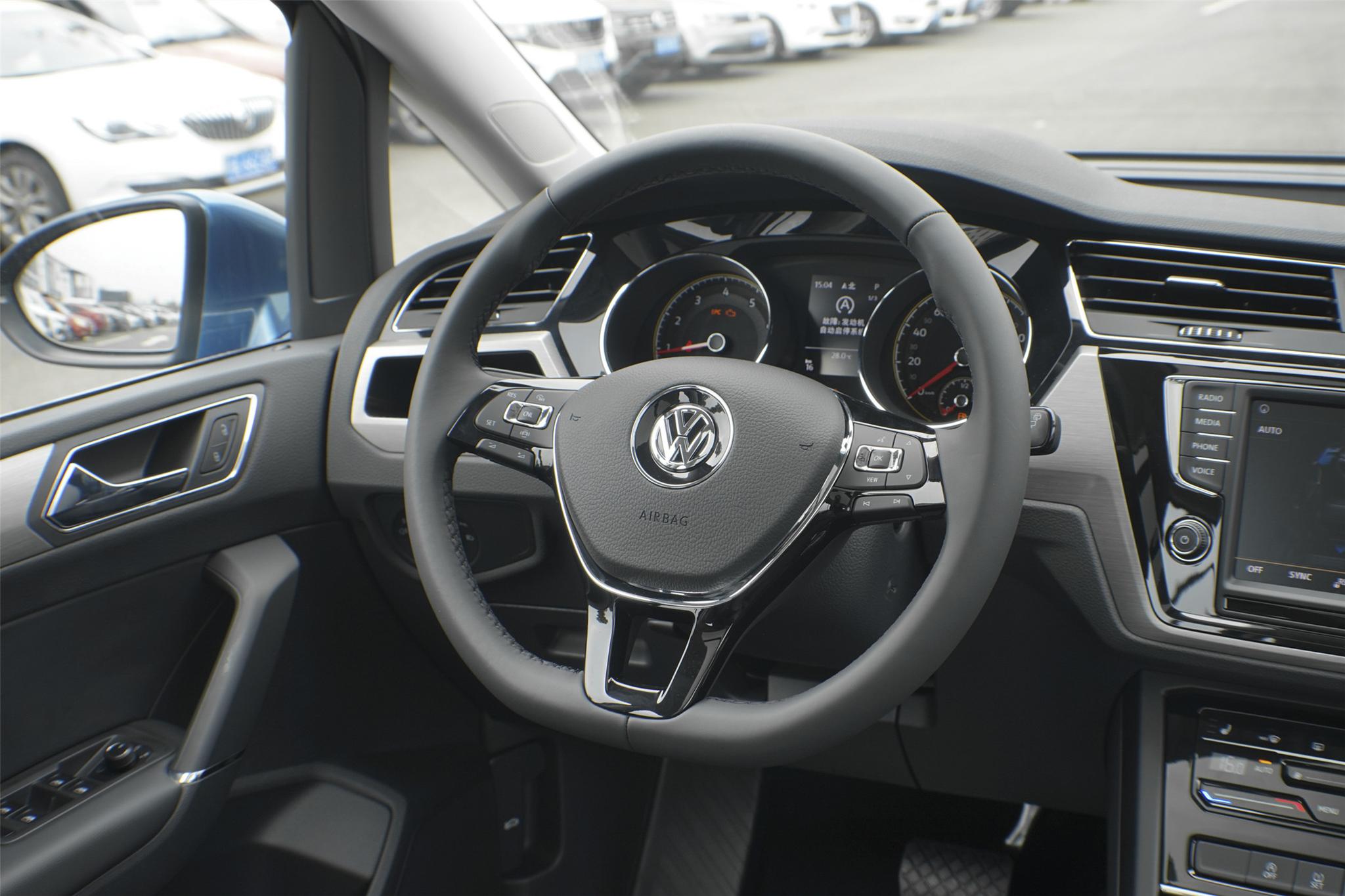 大众途安l二手车6座评测,大众途安l最新手动