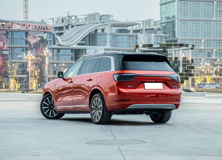 余总说汽车,问界m9究竟能否称霸suv市场