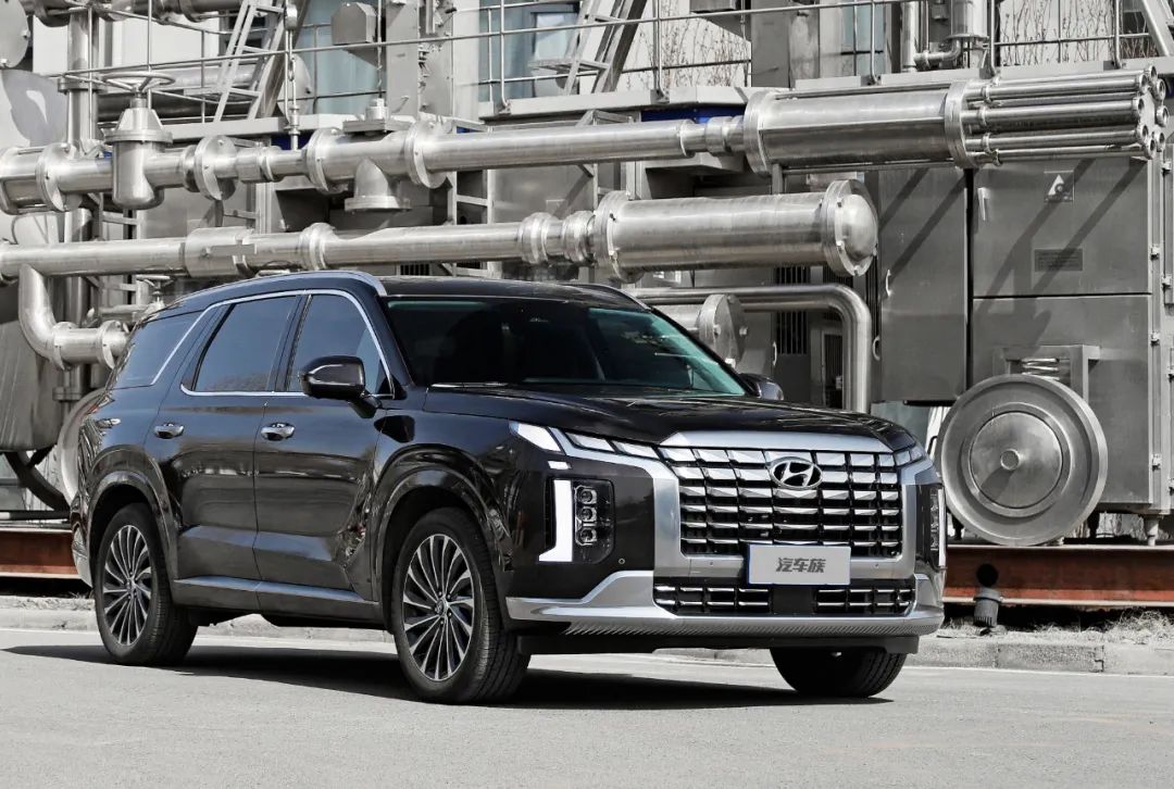 帕里斯帝和坦克500怎么选,2022现代帕里斯帝落地价