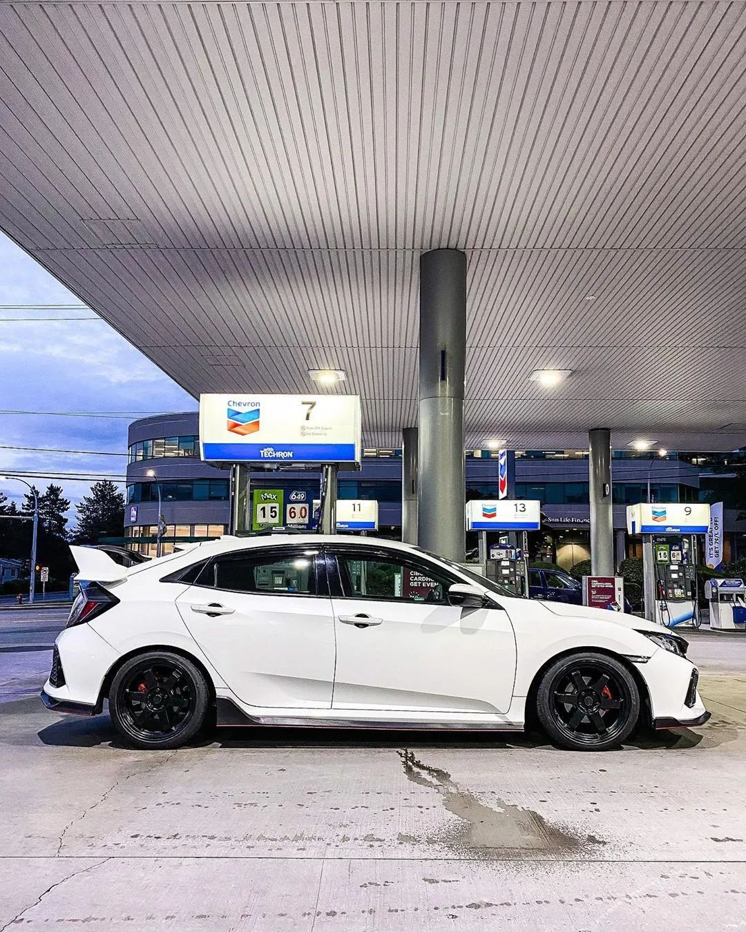 本田思域hatchback十代改装 (本田第十代思域hatchback试驾)