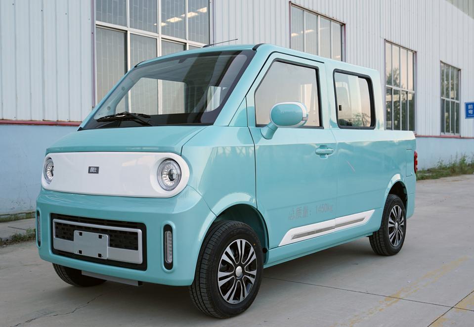 你见过MINI卡吗？5万就能买，“能拉又能坐”，解析橙仕X2