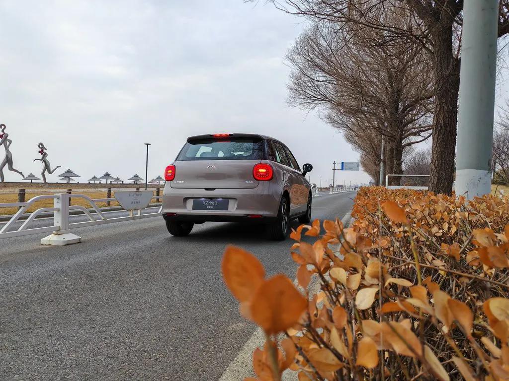超越电动汽车的燃油车,江淮钇为3冠军版评测