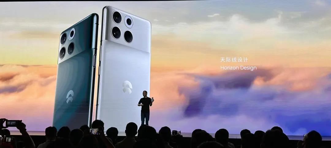 极星4双星互联版携polestarphone上市,polestar极星手机什么系统