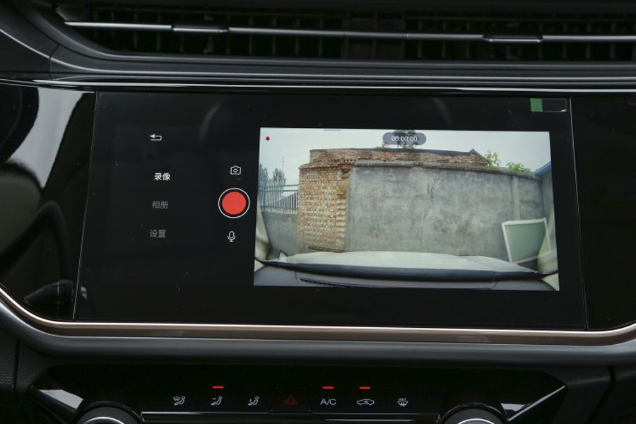 第四代帝豪对比奇瑞艾瑞泽5plus,吉利第四代帝豪艾瑞泽5plus比较