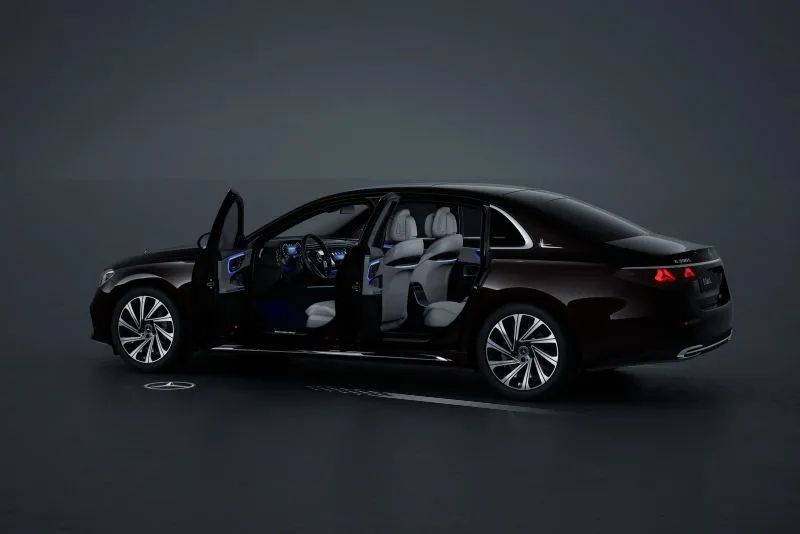 双标奔驰e,新奔驰e三种外观