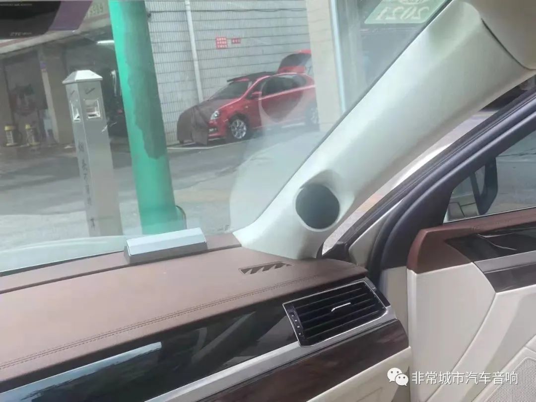 24款大众辉昂音响效果,大众辉昂顶配音响