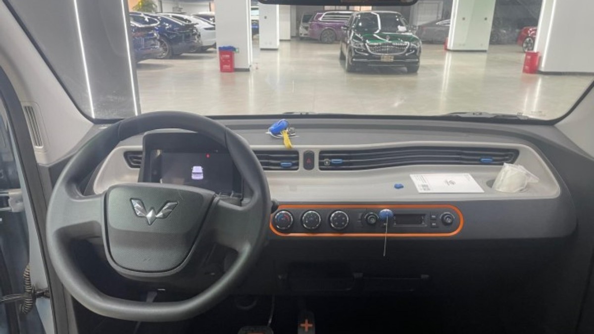 22年宏光mini二手值多少钱,2年的五菱宏光车能卖多少钱