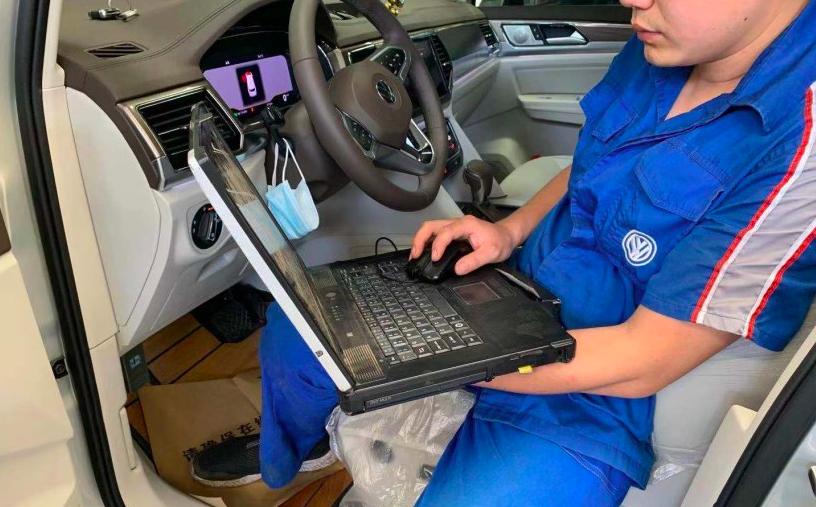 大众威然手动保养提示,大众威然新车保养免费几次