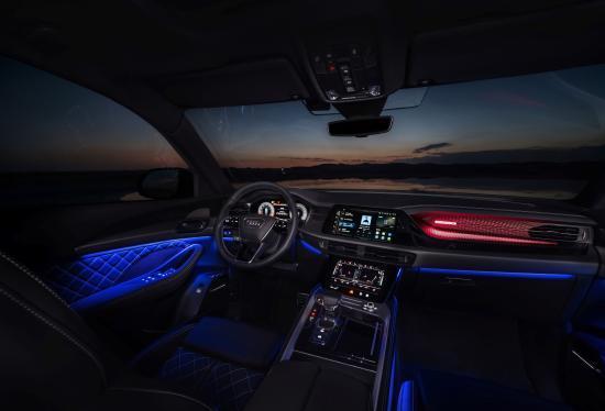 奥迪q6多功能方向盘,奥迪q6航空级行政独立座椅