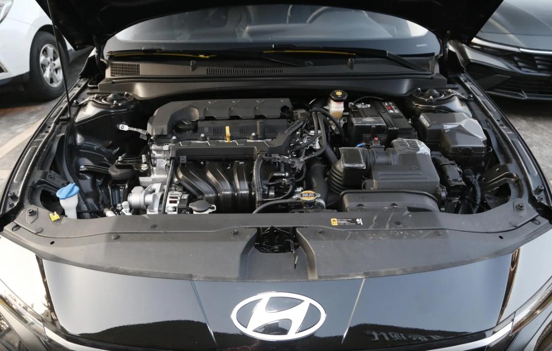 北京现代伊兰特百公里油耗多少钱,现代伊兰特1.5尊贵版油耗