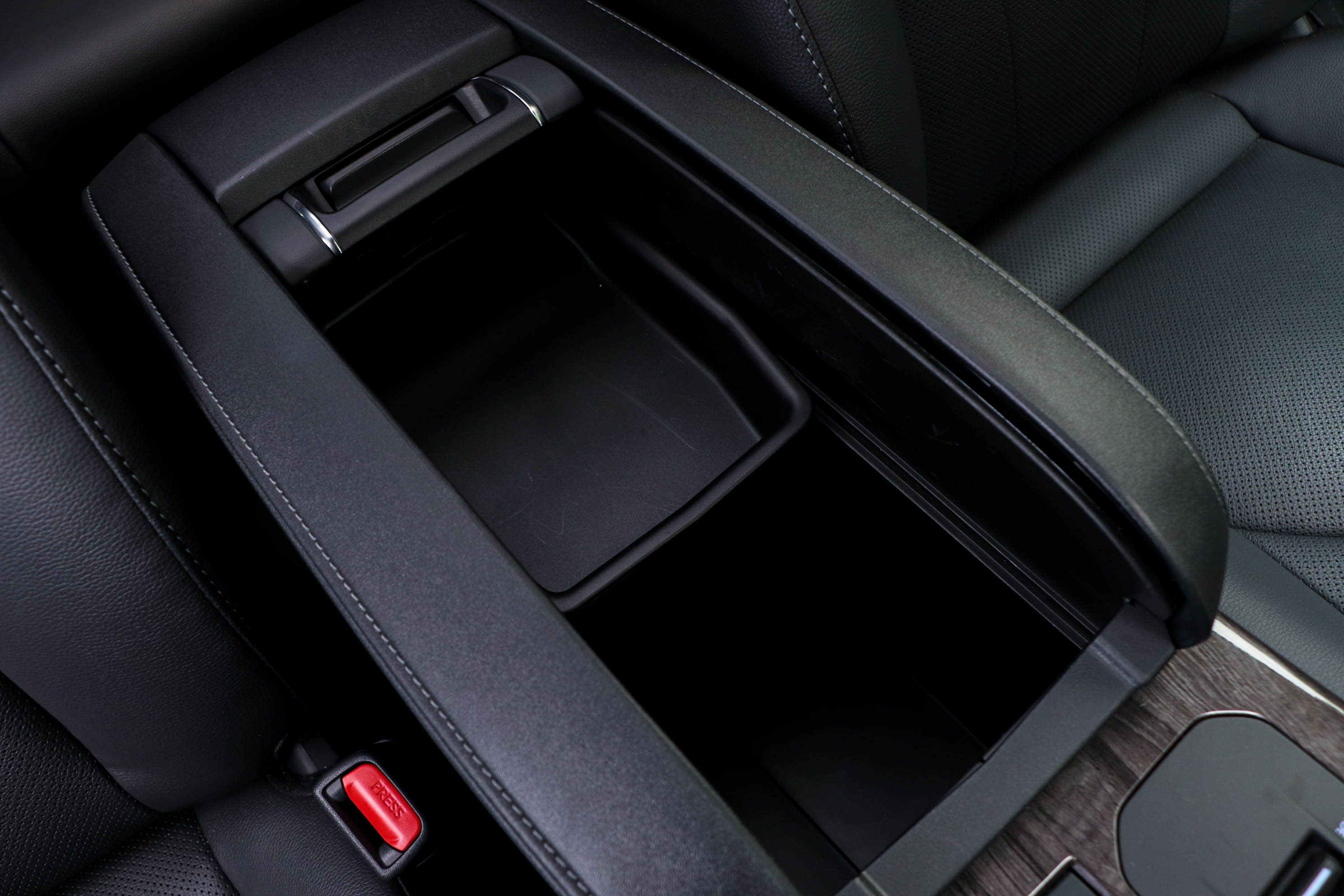 全新一代汉兰达到店体验,全新汉兰达驾驶感受