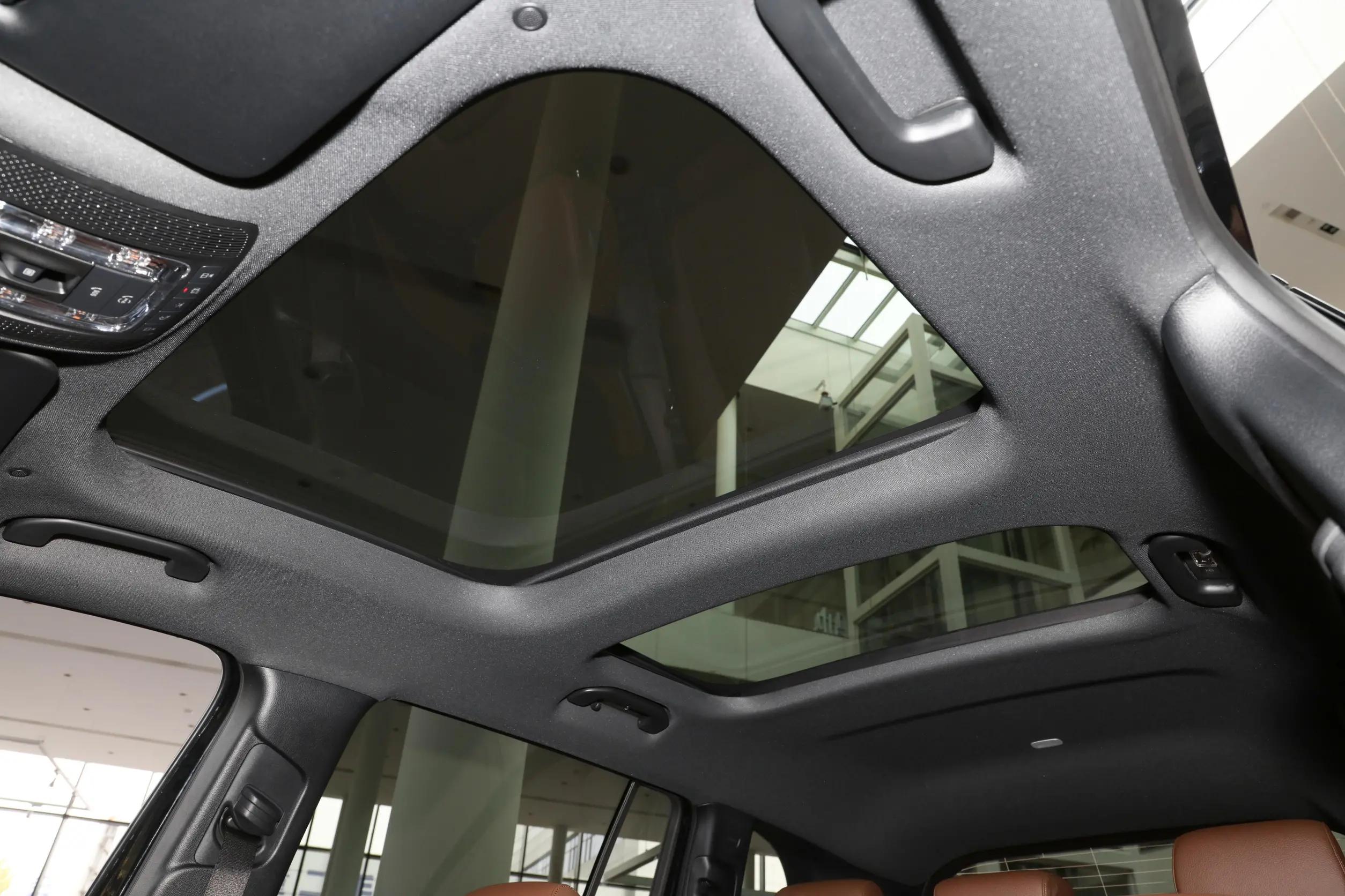 2022款奔驰全新glb2207座多少钱,奔驰2.0tglb七座