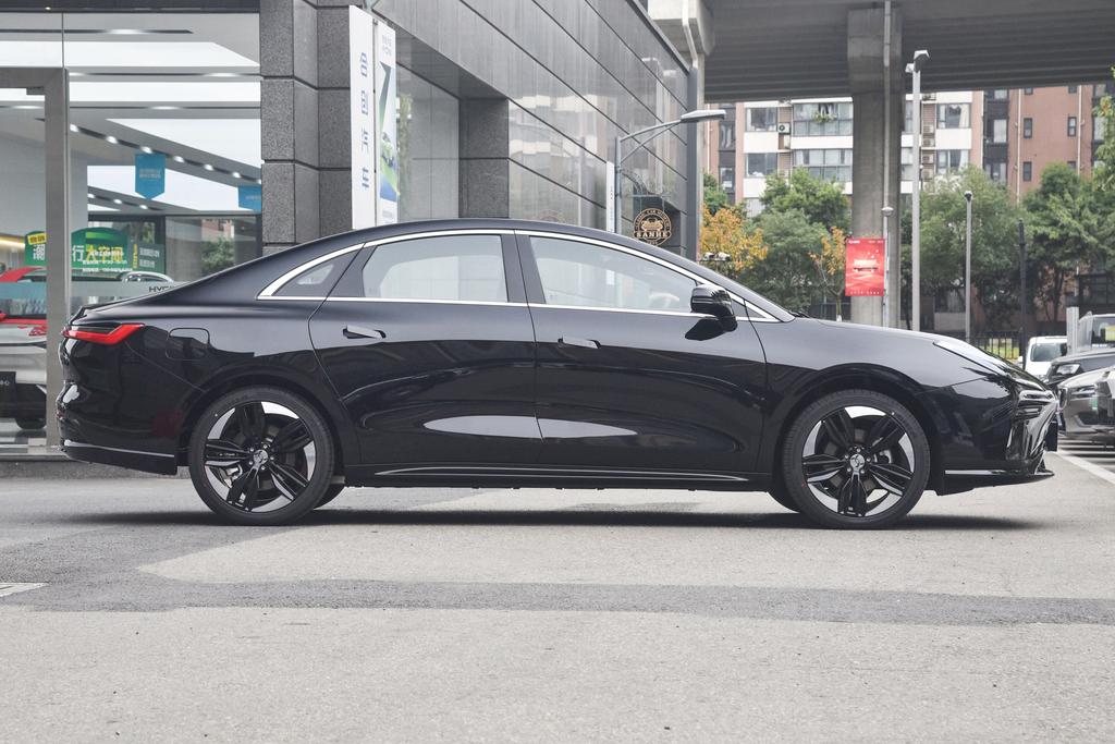 广汽合创a06,合创a06plus落地价多少钱