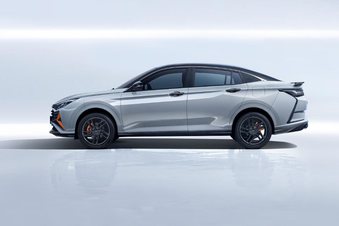 告别“3”时代，不等不靠大胆与TA“牵手”